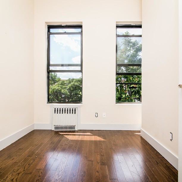 26 Wilson Avenue #3r