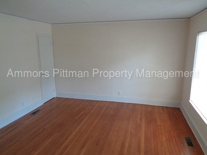 2302 Lyon St - Photo 2 of 9