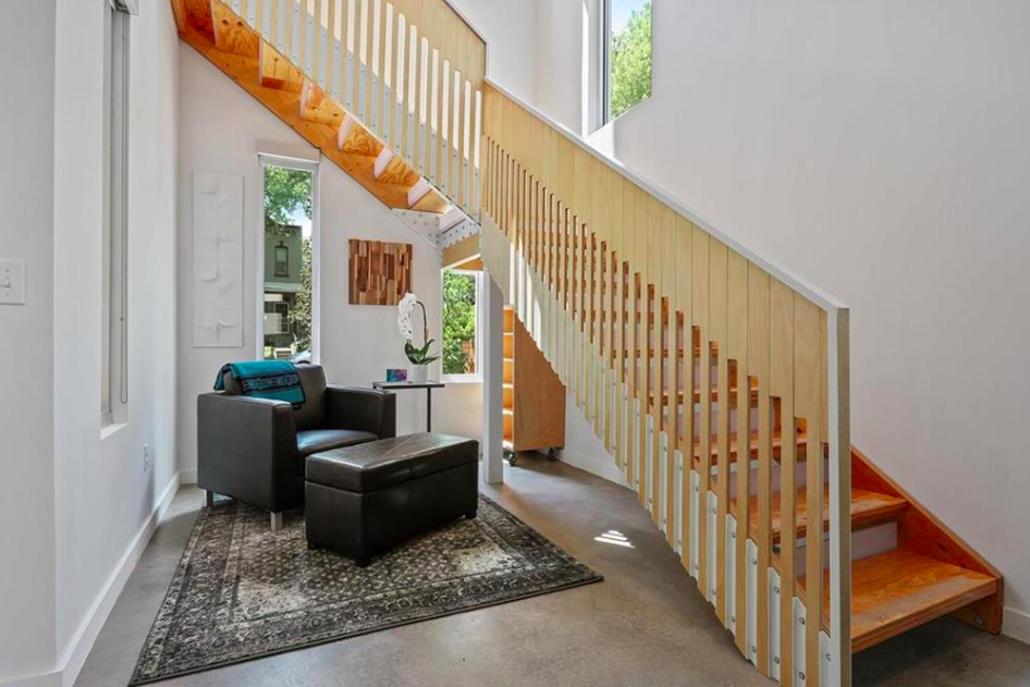 1633 Jefferson Street - Photo 2 of 24