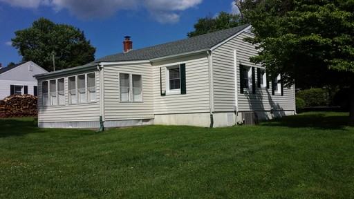 3302 Jourdan Ave - Photo 3 of 10