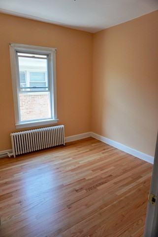5048 W Henderson St #2REAR - Photo 2 of 6