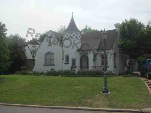 406 NW 35th St - Photo 2 of 21