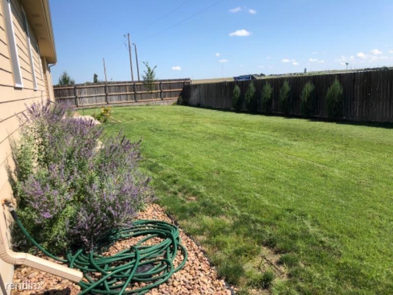 4416 Larned Cir - Photo 2 of 18