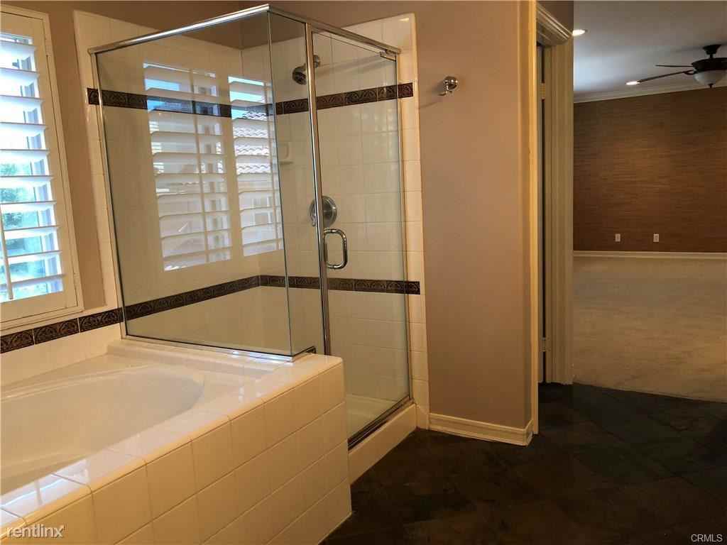 7 Delano - Photo 3 of 15