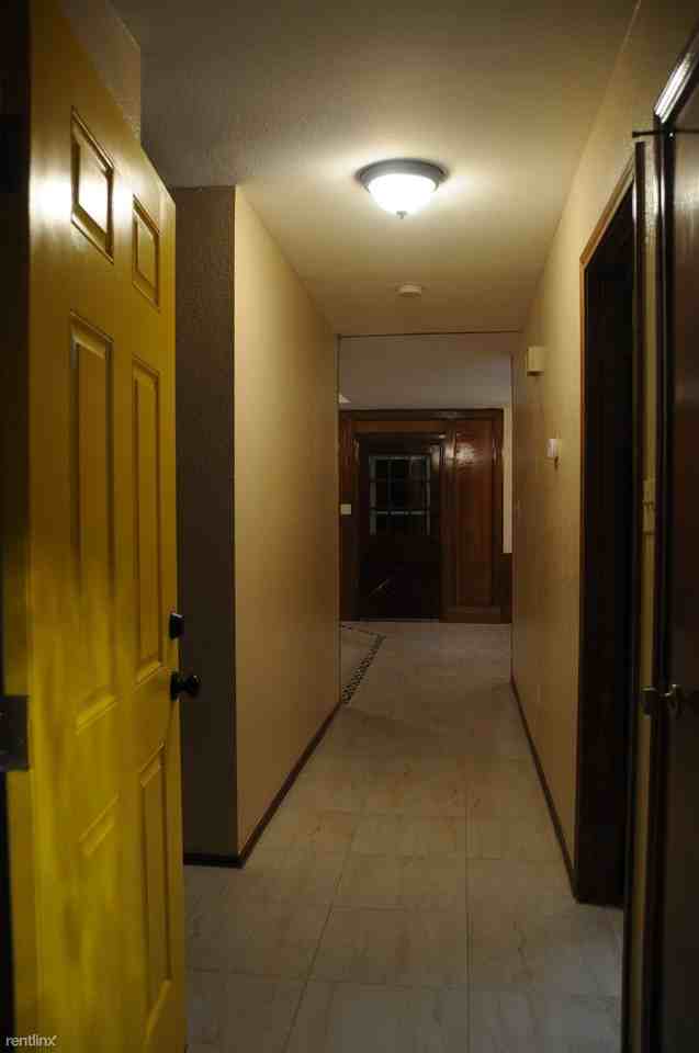 6000 N 30th St - Photo 3 of 14