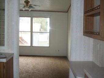 10019 SW River Bend Rd - Photo 3 of 14