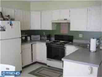 314 Lake Side Dr - Photo 2 of 6