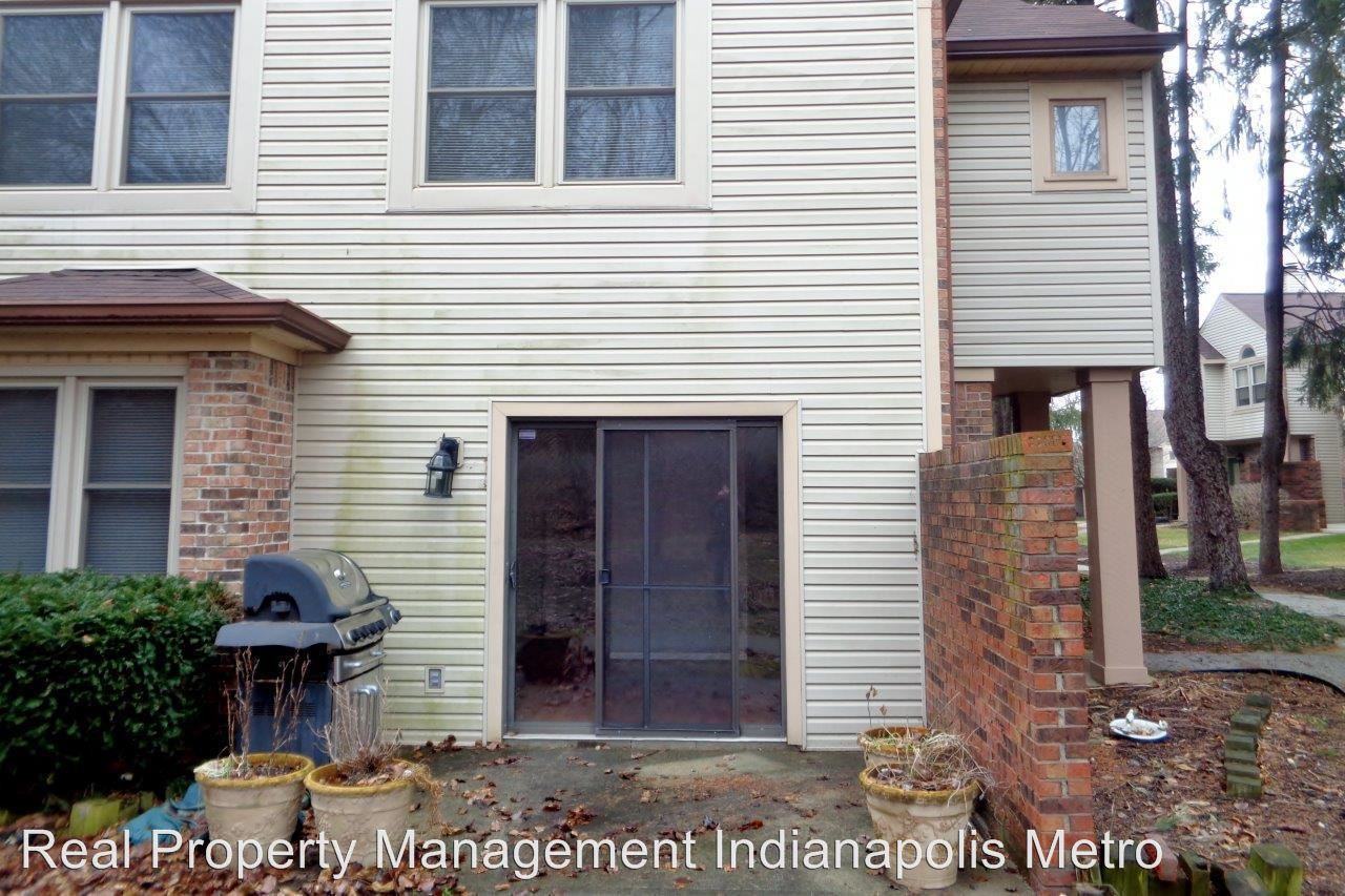 9511 Maple Way - Photo 2 of 20