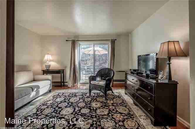 38 Glenridge Dr - Photo 3 of 22