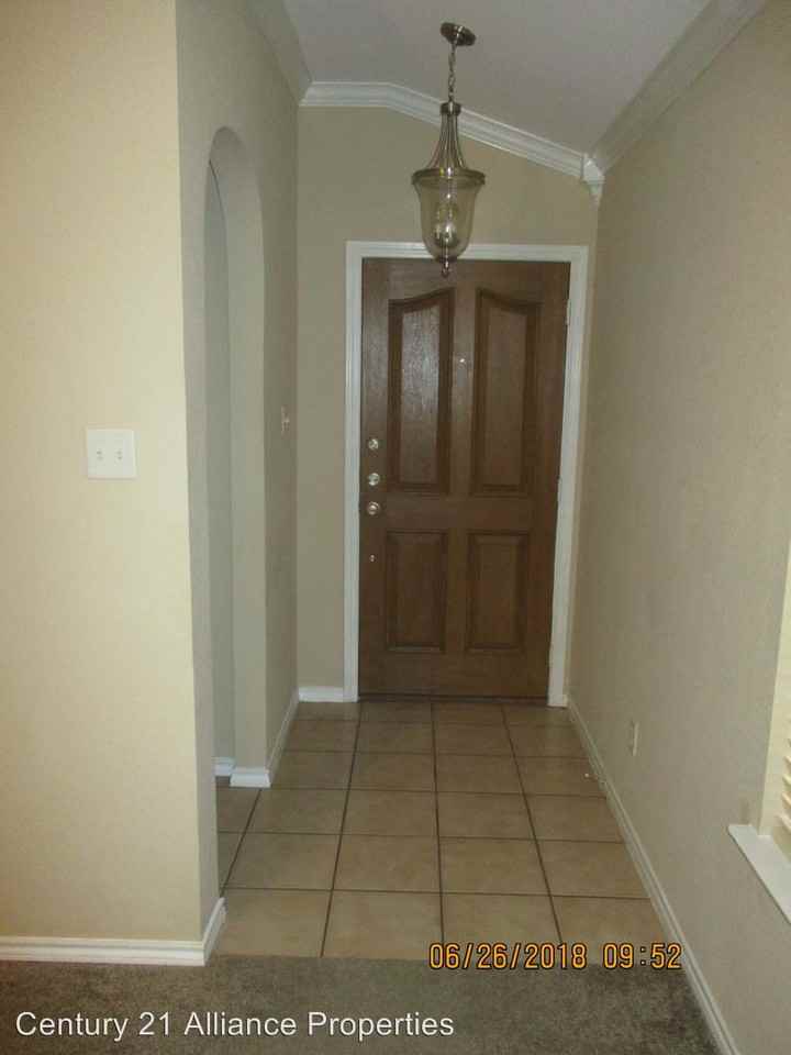 5413 Austin Ridge Dr - Photo 3 of 18