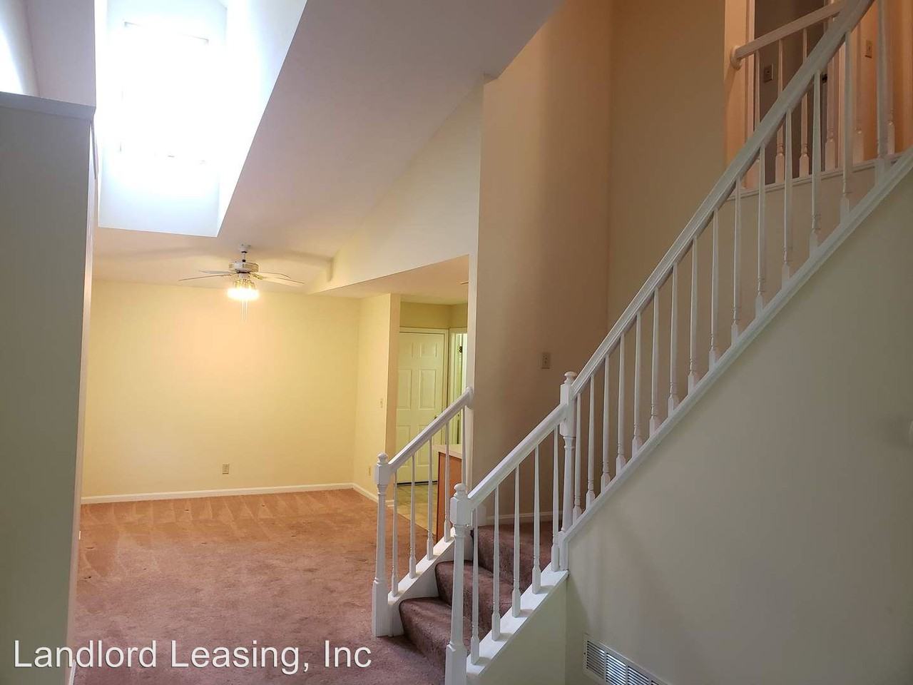 32794 Glen Dr - Photo 3 of 15