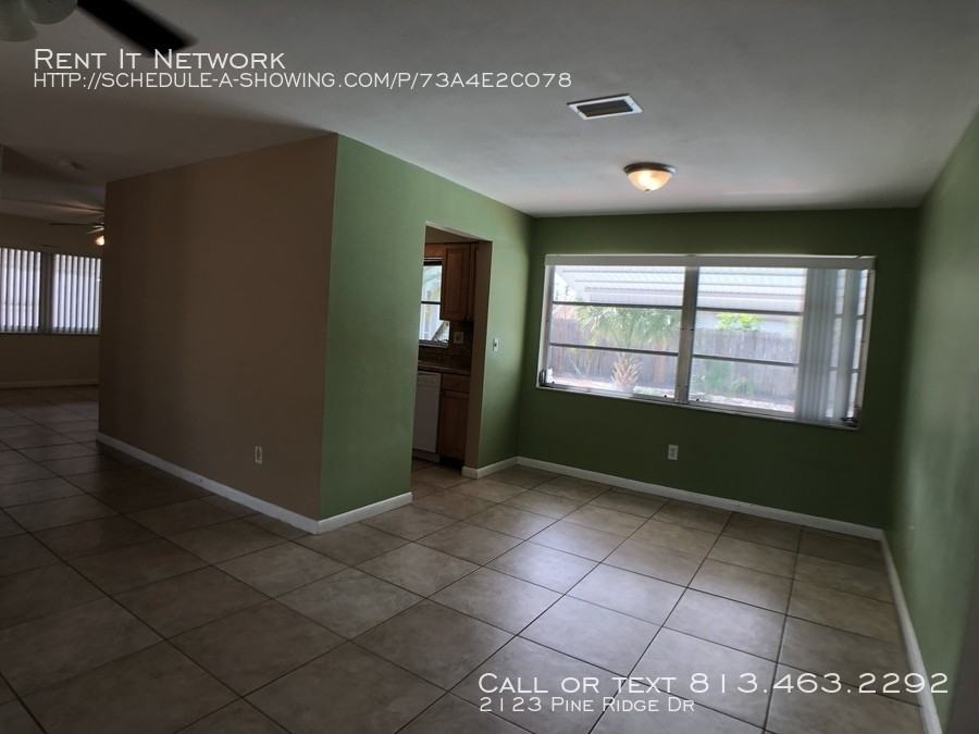 2123 Pine Ridge Dr - Photo 3 of 15