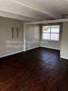 1106 Waring St - Photo 2 of 9