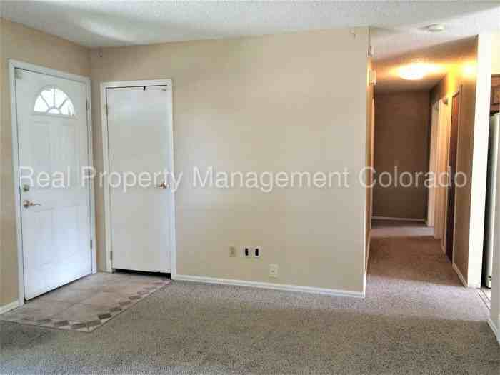 16508 E Wesley Ave - Photo 2 of 18
