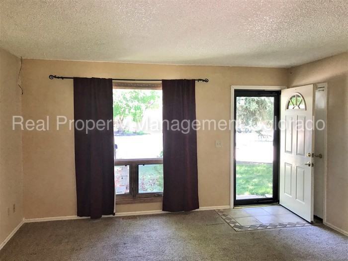 16508 E Wesley Ave - Photo 3 of 18