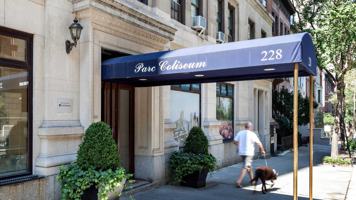 featured image of 228 W 71st St