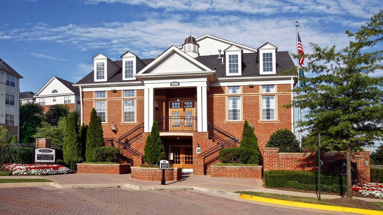 The Reserve at Eisenhower - Photo 5 of 39