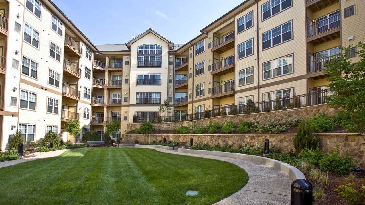 Mosaic at Metro - Photo 6 of 50