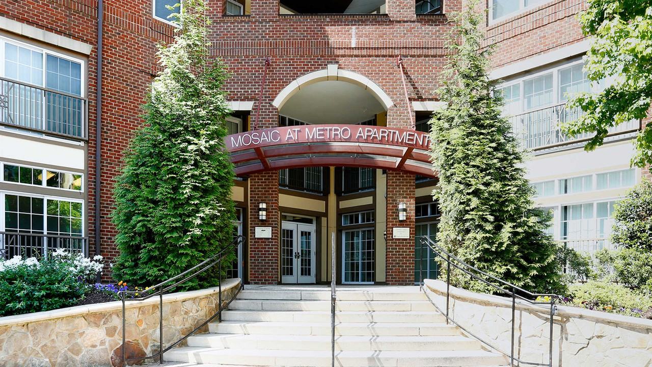 Mosaic at Metro - Photo 5 of 50