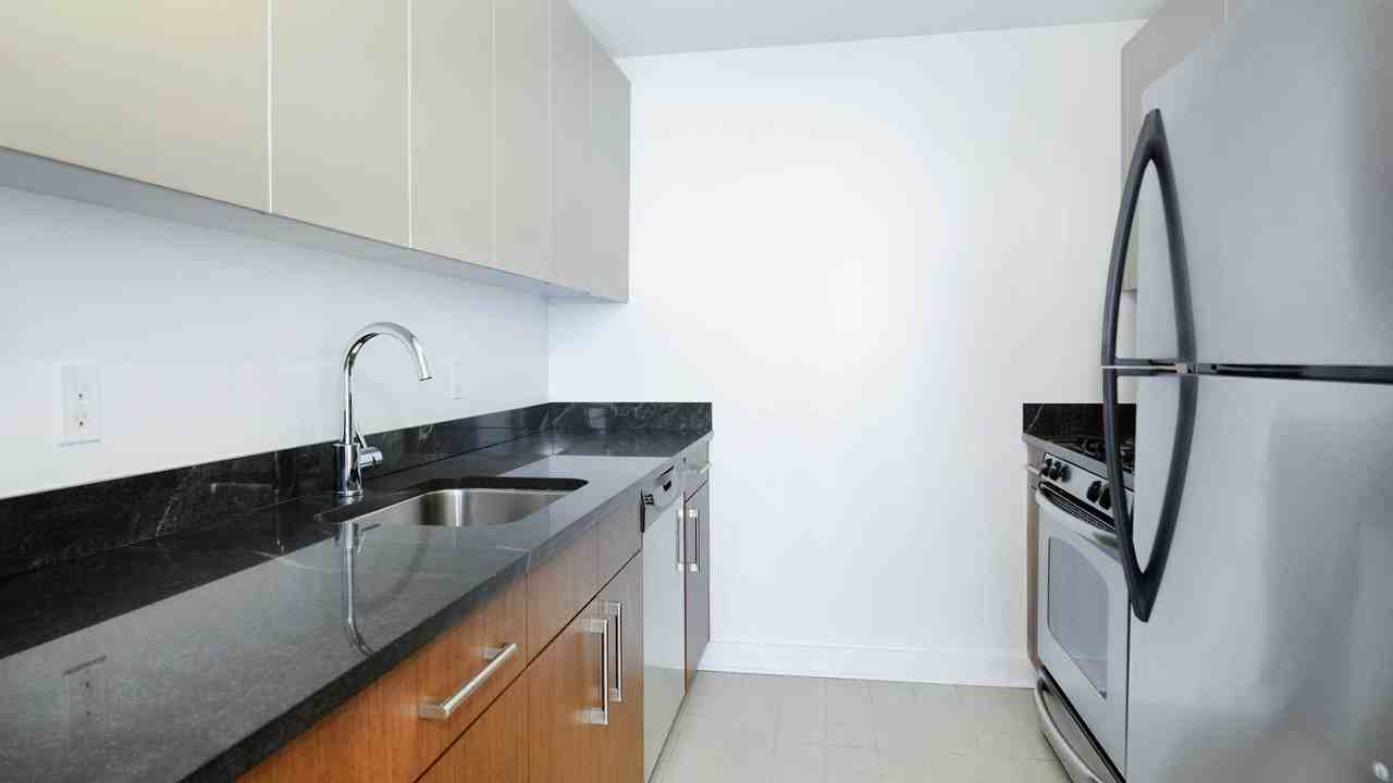 The Brooklyner - Photo 5 of 43