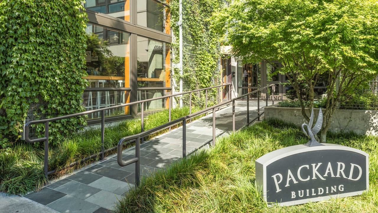 Packard Building - Photo 2 of 41