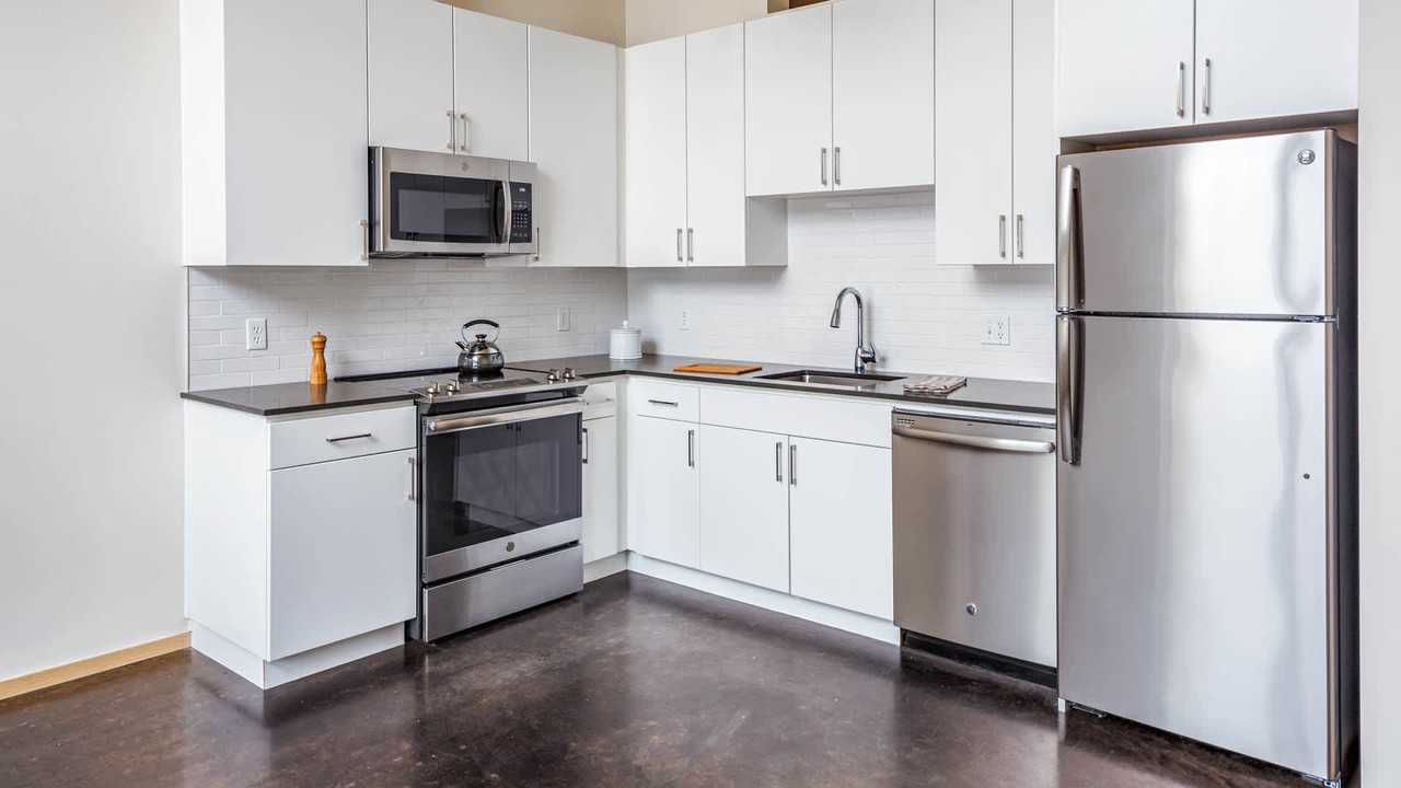 Packard Building - Photo 7 of 41