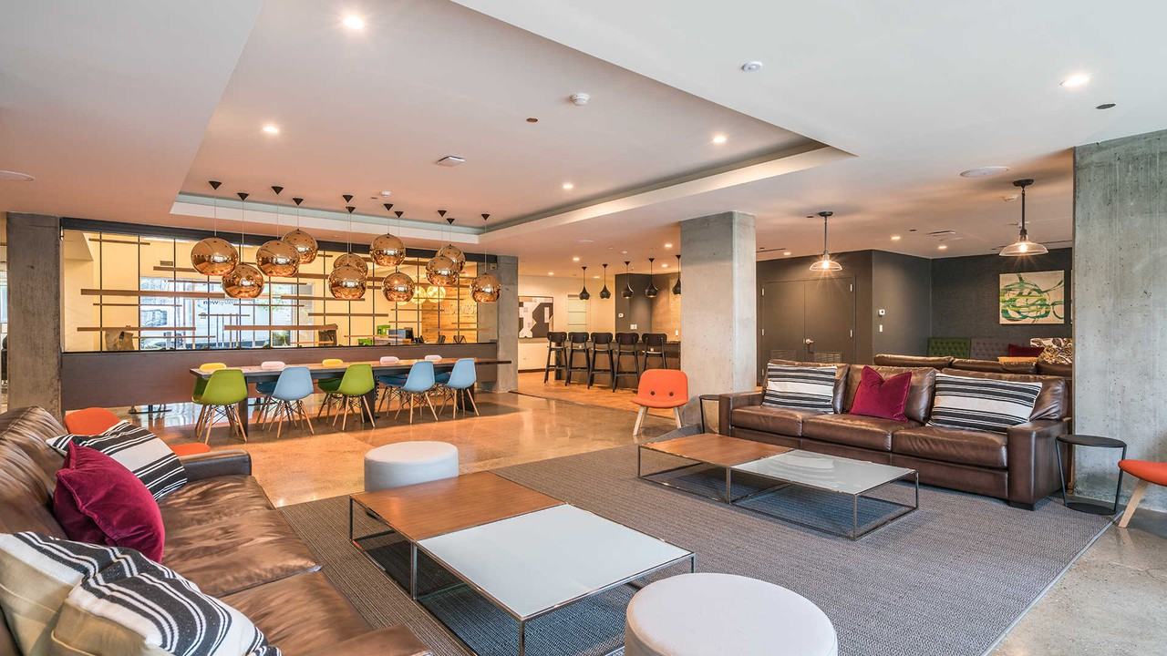 Olympus - Photo 5 of 50