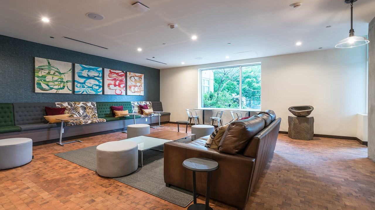 Olympus - Photo 7 of 50