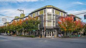featured image of 810 12th Ave