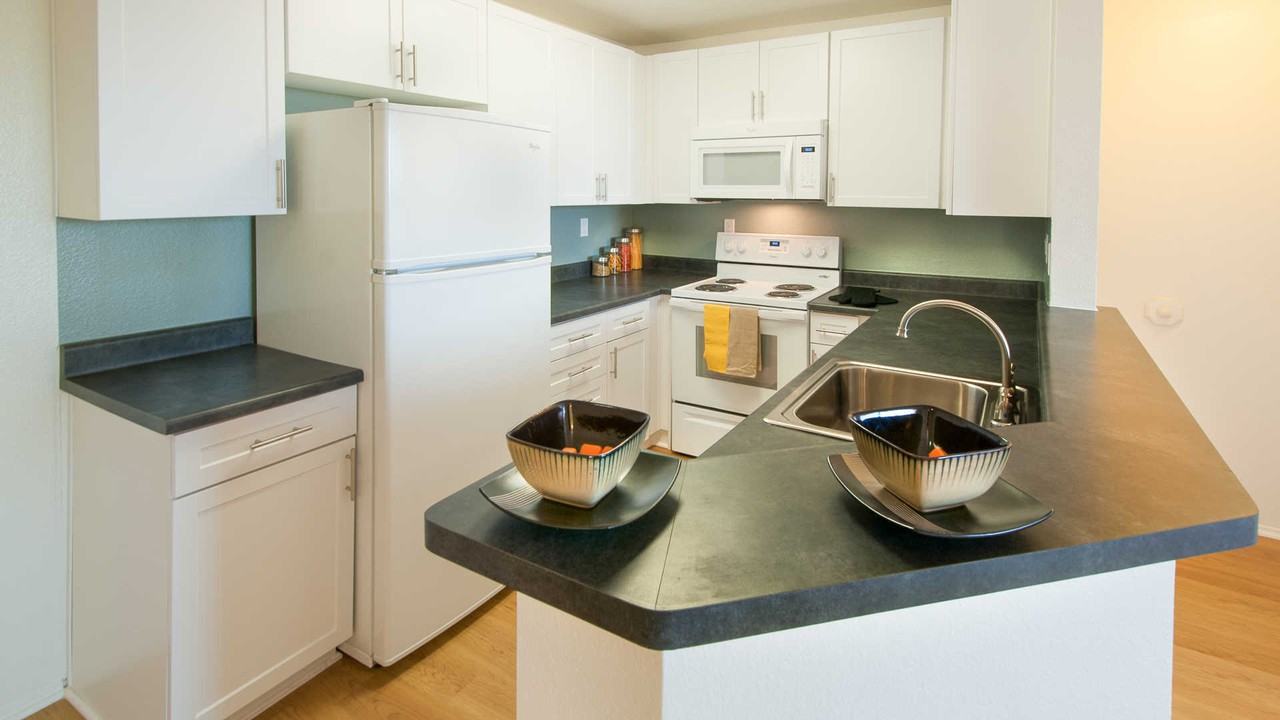 Canyon Ridge - Photo 6 of 35