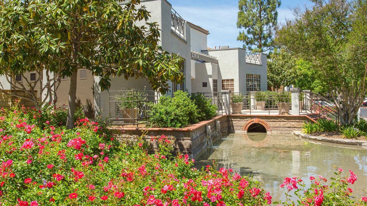 Northglen - Photo 6 of 51