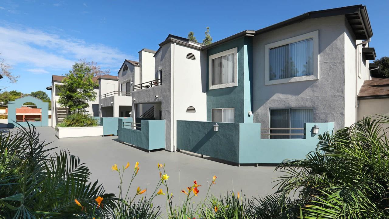 Avanti - Photo 4 of 24