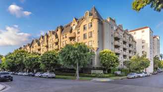 Versailles Koreatown - Photo 1 of 1
