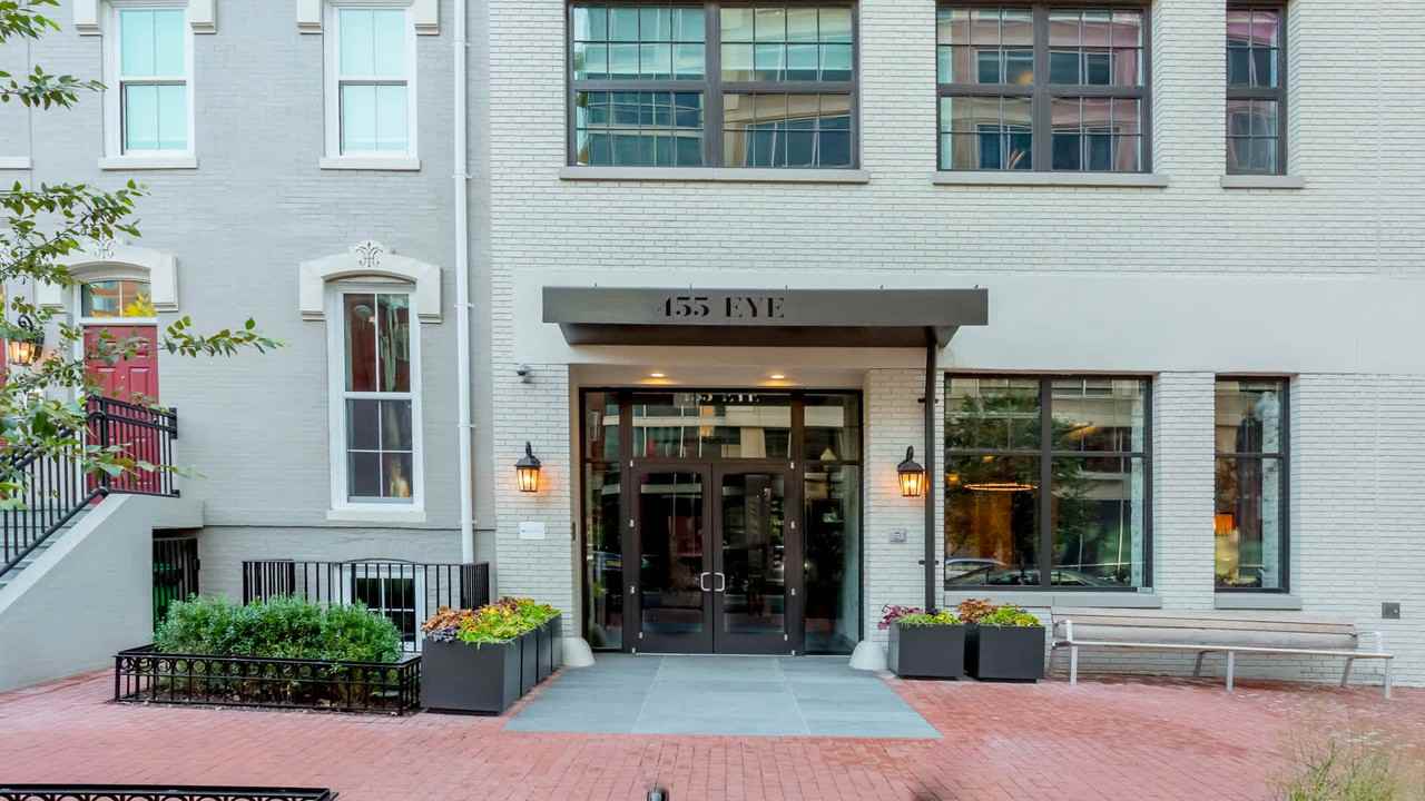 455 Eye Street - Photo 2 of 58