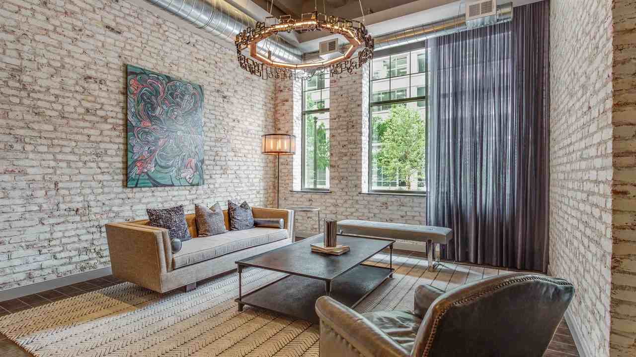 455 Eye Street - Photo 6 of 58