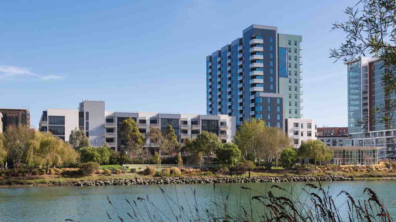 Azure - Photo 2 of 59