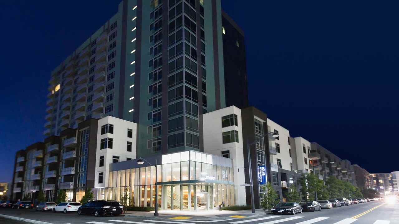 Azure - Photo 5 of 59