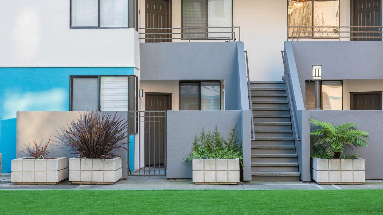 SoMa Square - Photo 7 of 106