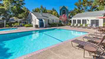 featured image of 1000 Canyon Village Cir