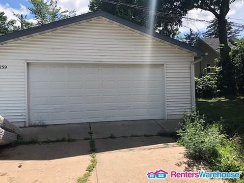 3259 NE Tyler St - Photo 2 of 13