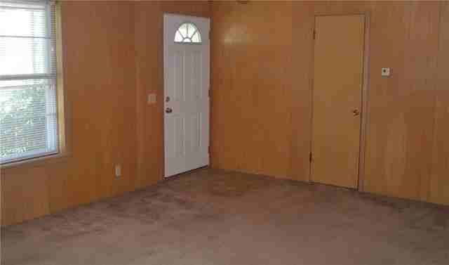 5321 Gauntt Ct - Photo 3 of 15