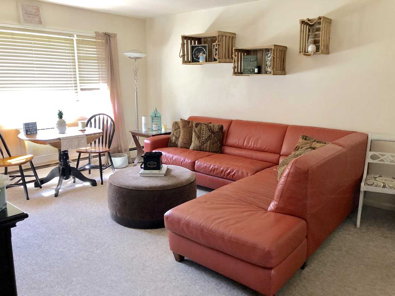 15 Colonial Dr - Photo 2 of 19