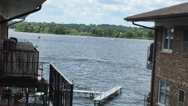 22 N Pistakee Lake Rd #3E - Photo 3 of 23