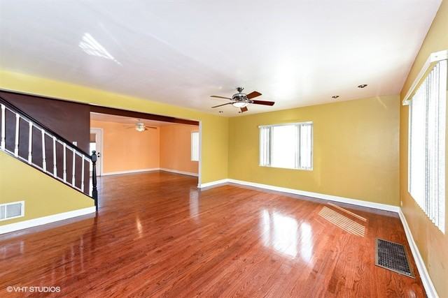 2536 2nd Ave - Photo 2 of 15