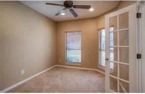 1102 Riverlawn Dr - Photo 3 of 25