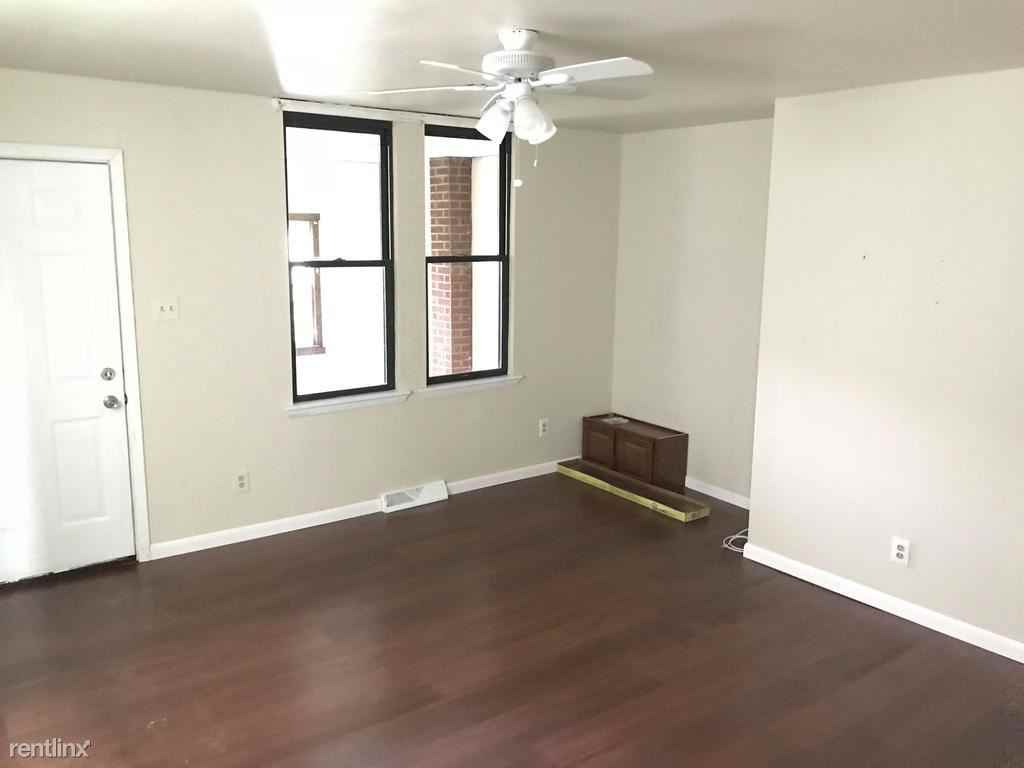 116 Rochelle St - Photo 3 of 6