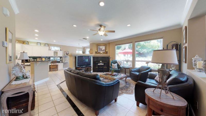 15338 Murieta S Pkwy - Photo 3 of 20