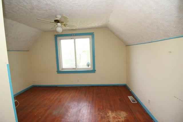 5654 Devlin Ave - Photo 2 of 12