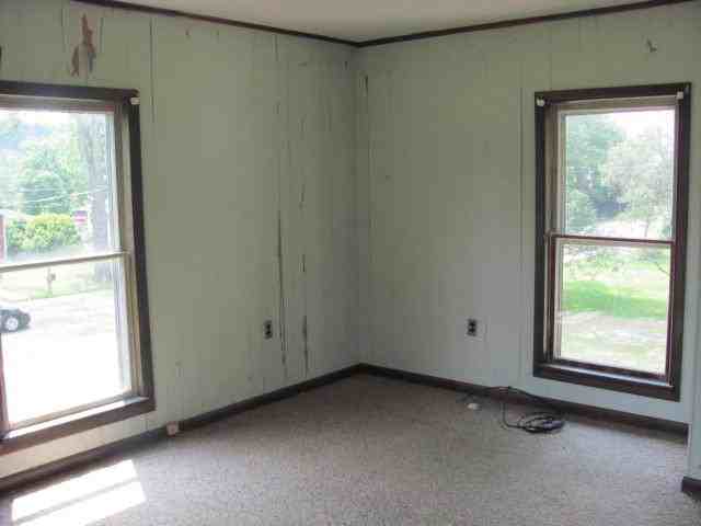 399 W River Rd - Photo 3 of 10