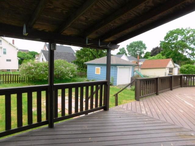 29 Grove Ave - Photo 3 of 21